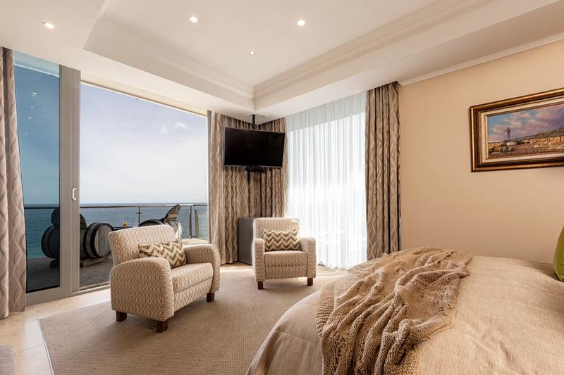 6 Bedroom Property for Sale in Pinnacle Point Golf Estate Western Cape